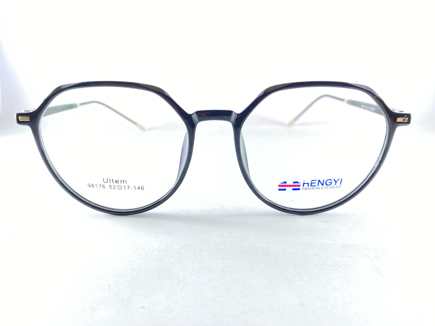 Ultem 98761